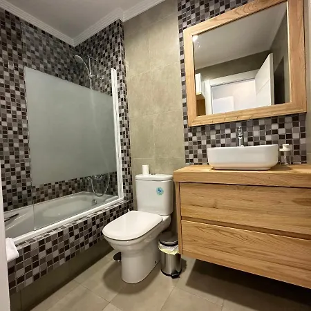 Hercules Town By Oktheway Apartman A Coruña